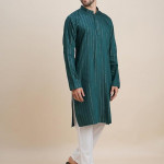 Tavasya Men Rayon Blend Striped Regular Kurta